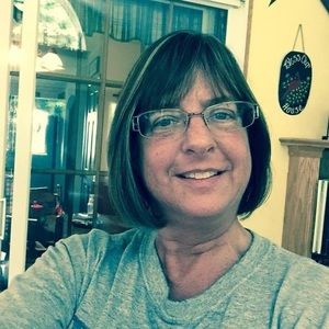 Meet your Posher, Brenda